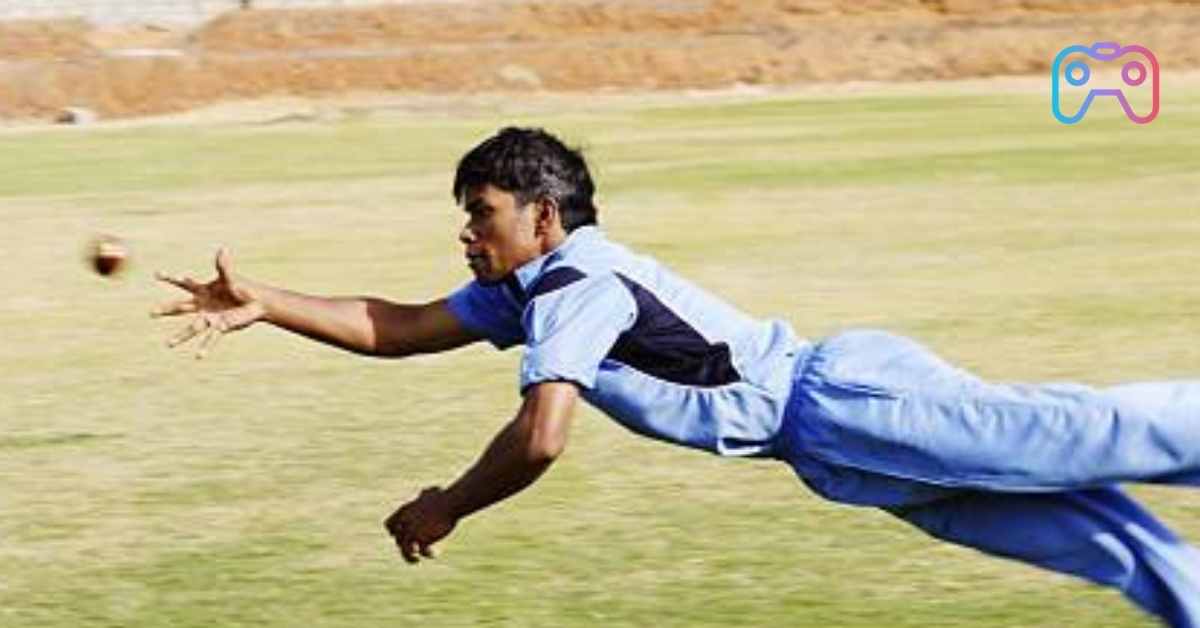 Close Catching in cricket game